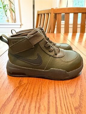 Nike Little Kids Air Max Goaterra 2.0 Boots Olive Green Size 10C